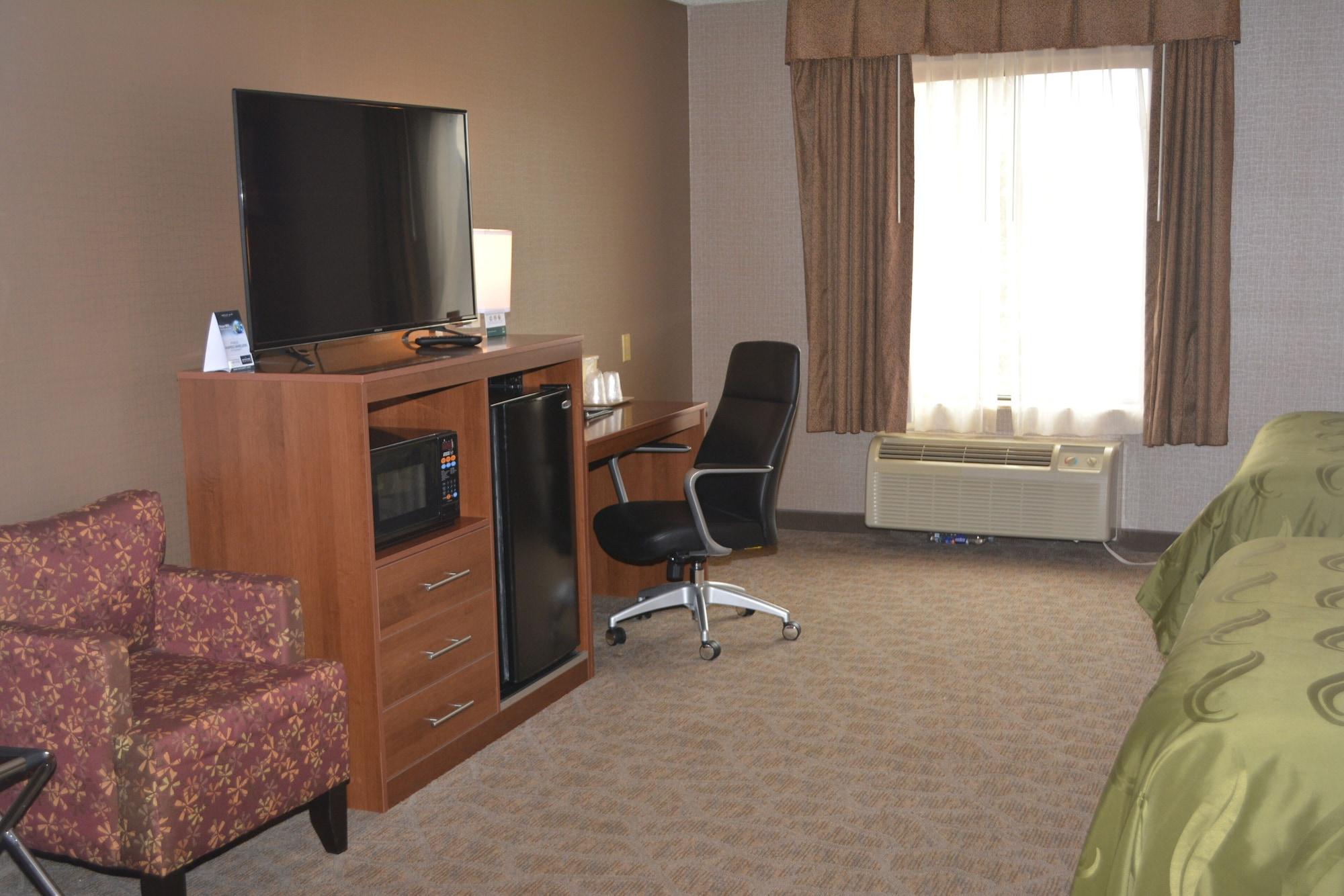 Quality Inn Hackettstown - Long Valley Экстерьер фото