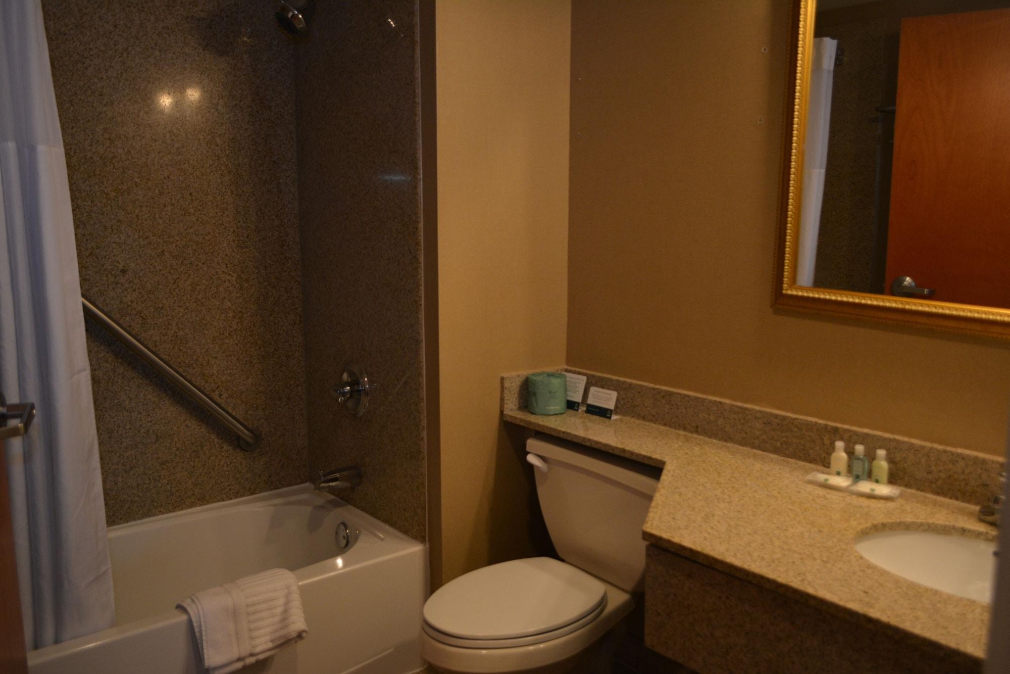 Quality Inn Hackettstown - Long Valley Экстерьер фото