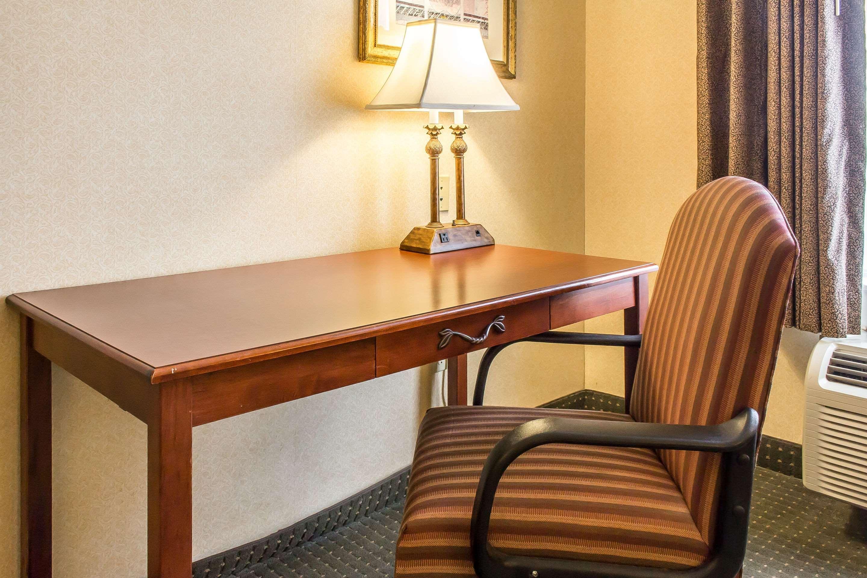 Quality Inn Hackettstown - Long Valley Экстерьер фото