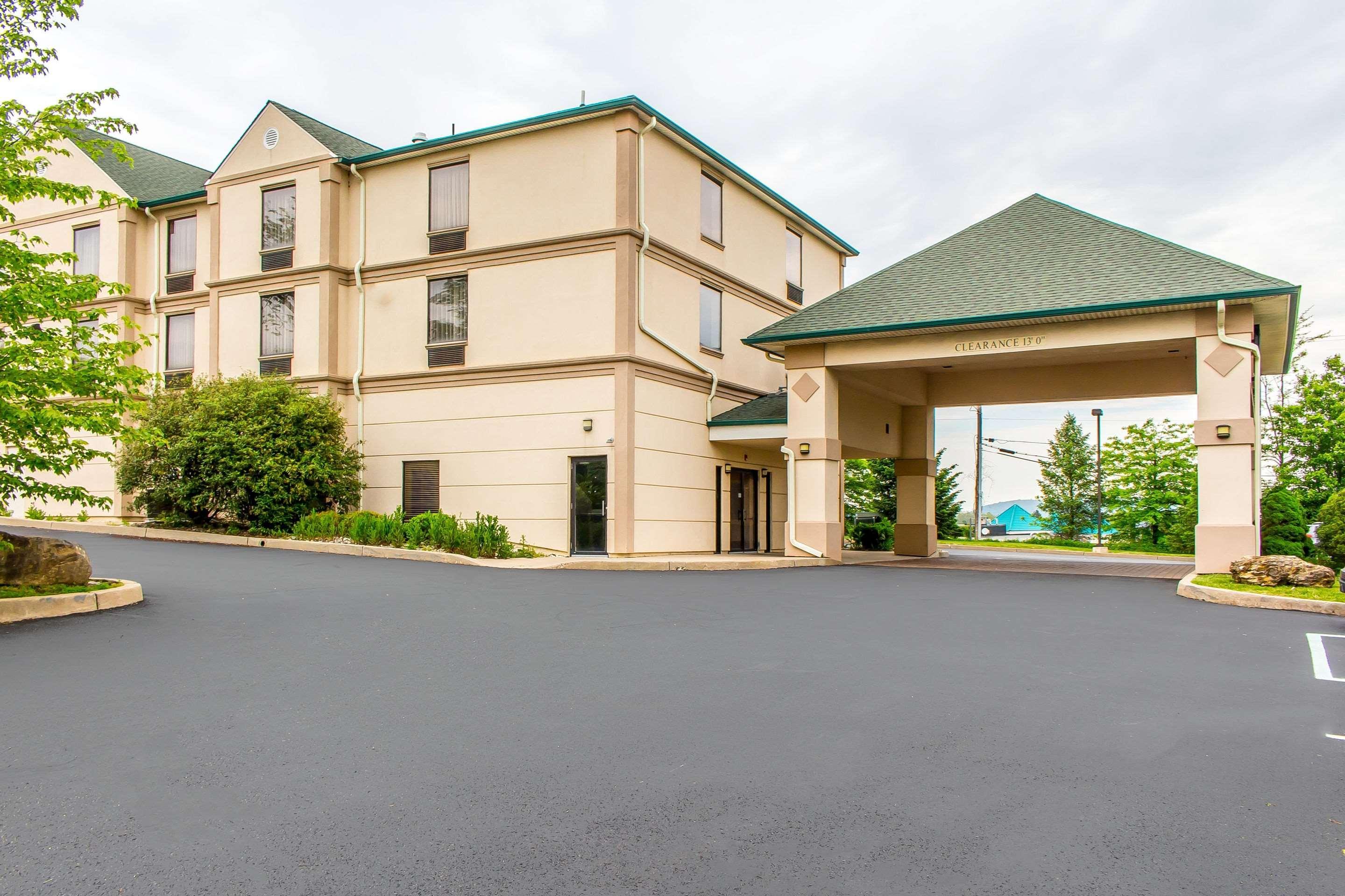 Quality Inn Hackettstown - Long Valley Экстерьер фото