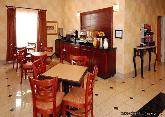 Quality Inn Hackettstown - Long Valley Ресторан фото